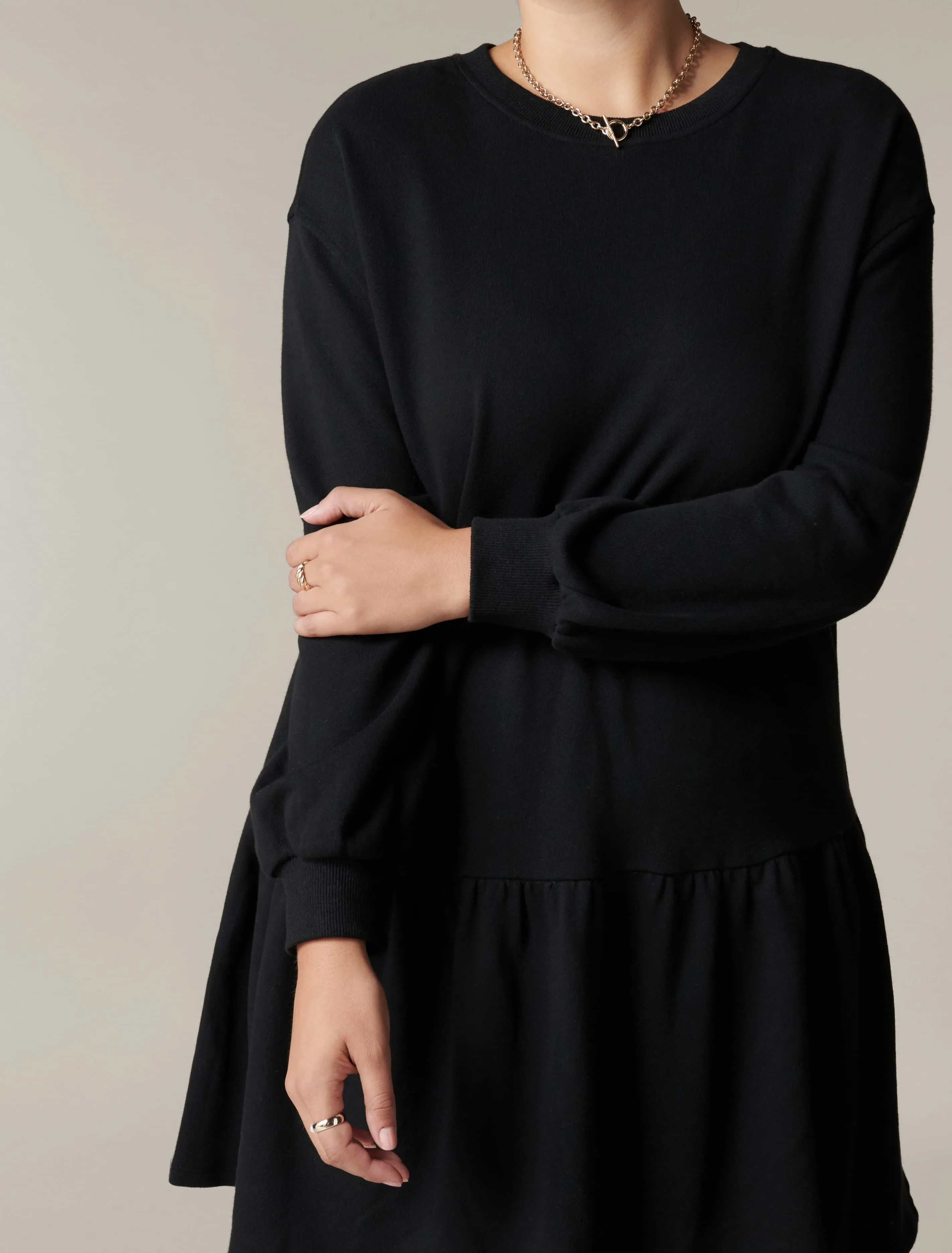 Eleanora Curve Sweat Dress