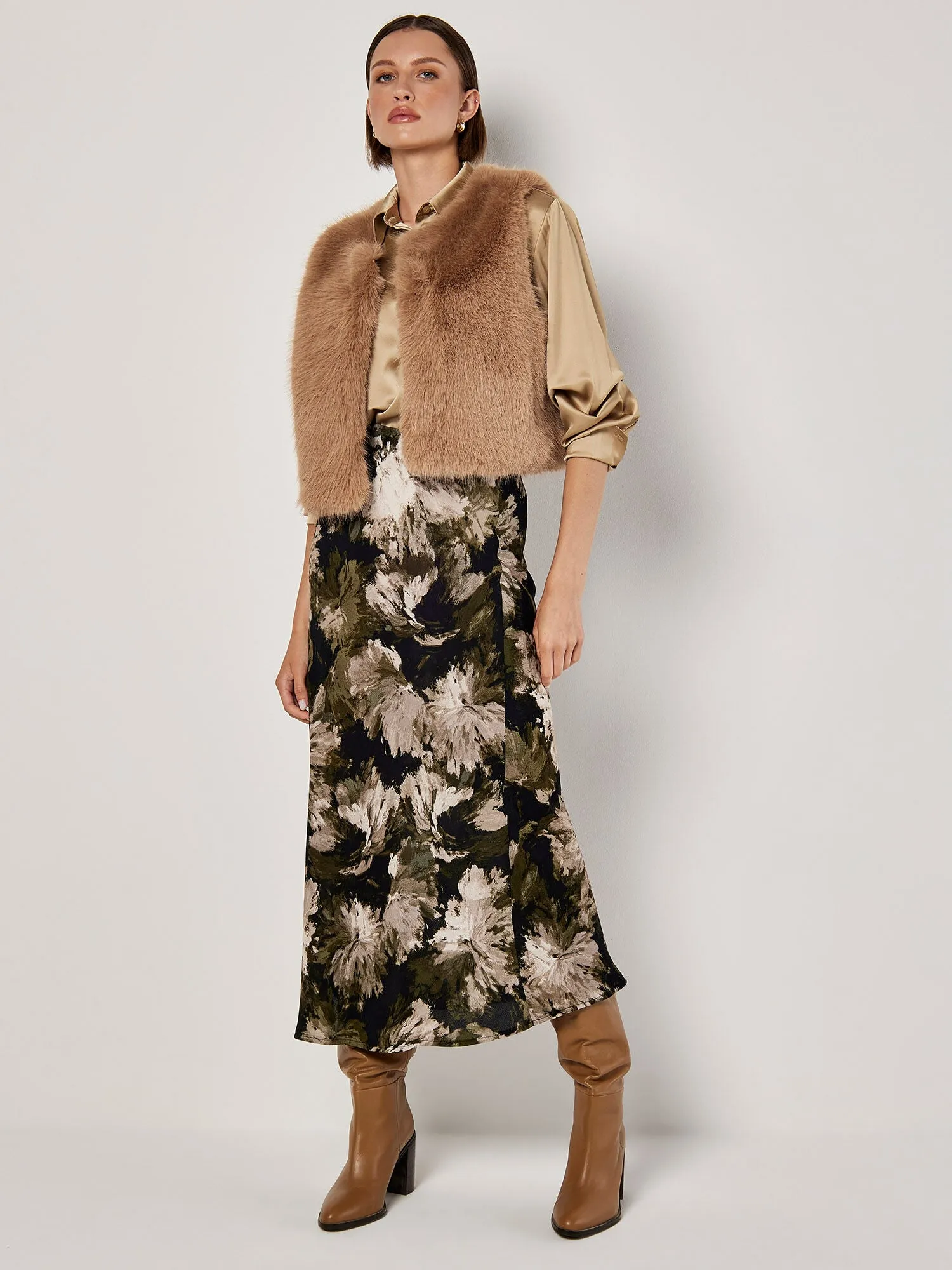 Faux Fur Cropped Vest | Apricot - Clearance