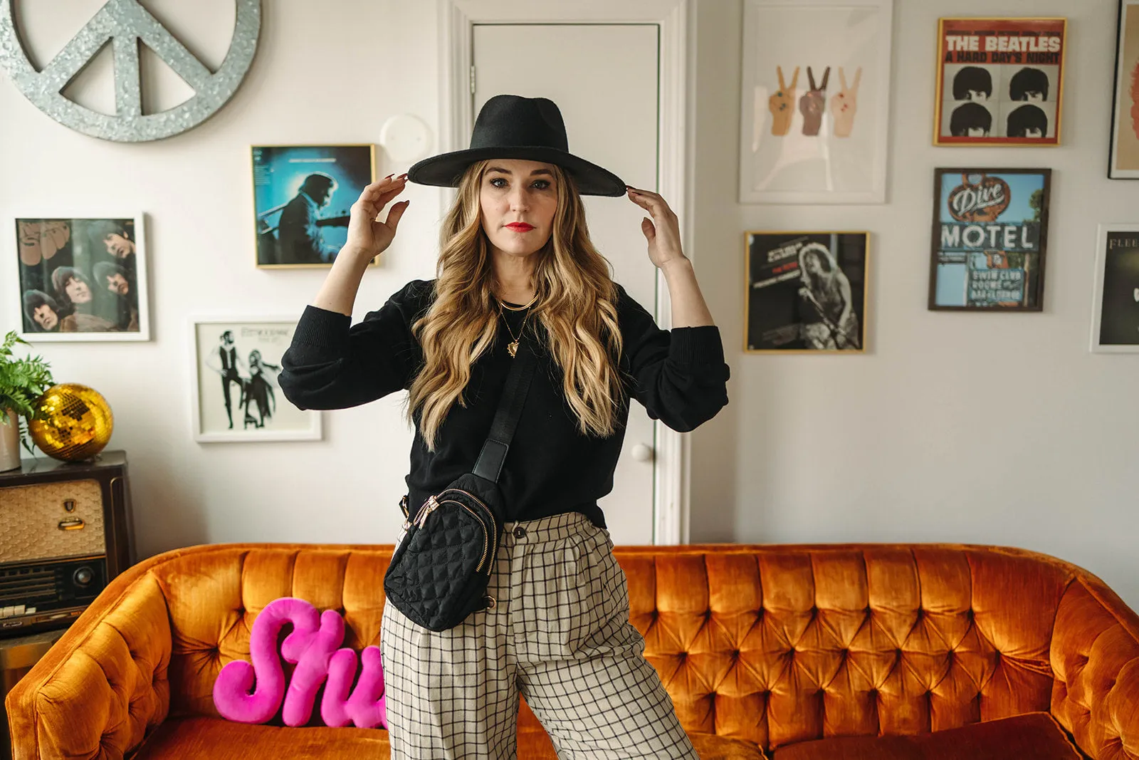 palmer sweater in washed black